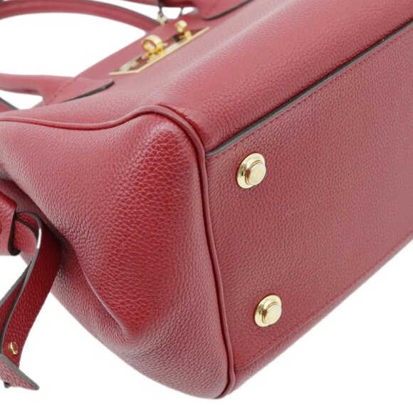 Louis Vuitton  Milla PM Veau Nuage Leather Shoulder Bag Red - Picture 9 of 14